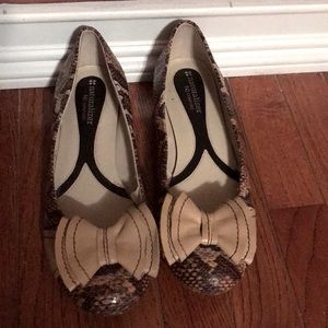 kitten heels/flats